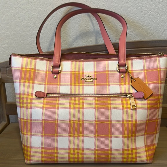 Coach Handbags - Coach Gallery Tote with Garden Plaid Print